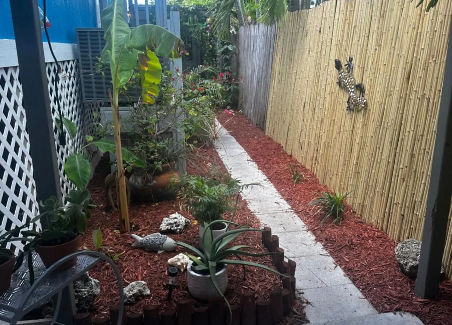 Cottage In Stock Island Key West Apartment