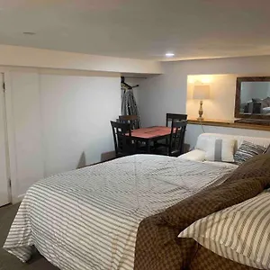 By Harbor Apartment New York