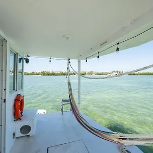 Botel Beautiful Houseboat In, Key West